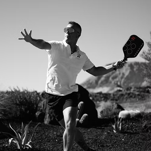 HOLBROOK Arma Pickleball Racket: Carbon T