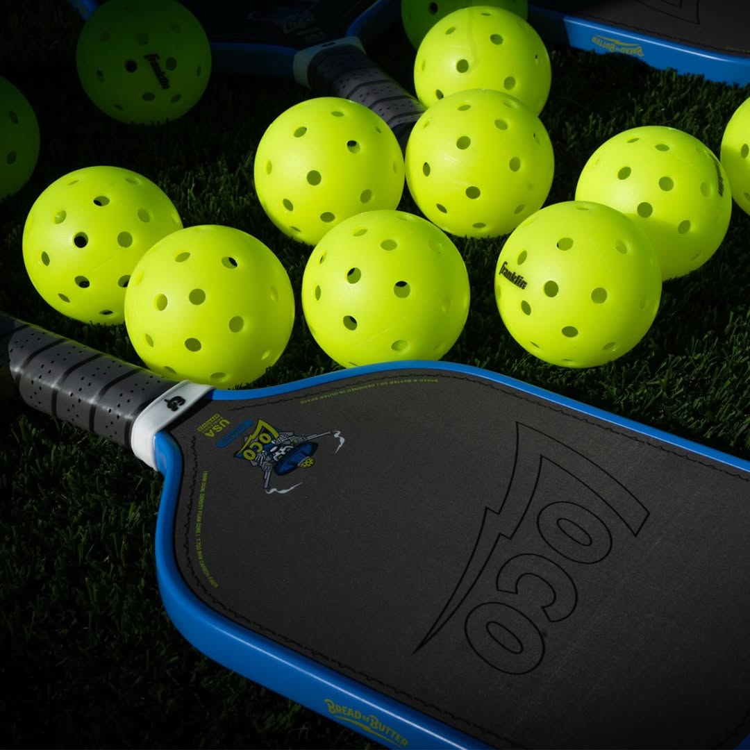 Vợt Pickleball Bread & Butter Loco - Elongated | Blue Edition