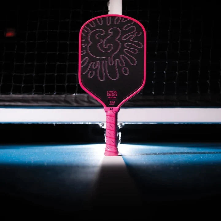 Review Vợt Pickleball Bread & Butter The Filth Pink Edition Hybrid – 16.2"×7.6", Thermoformed Patent, T700 Raw Carbon, Điểm Ngọt Giữa Sức Mạnh & Kiểm Soát