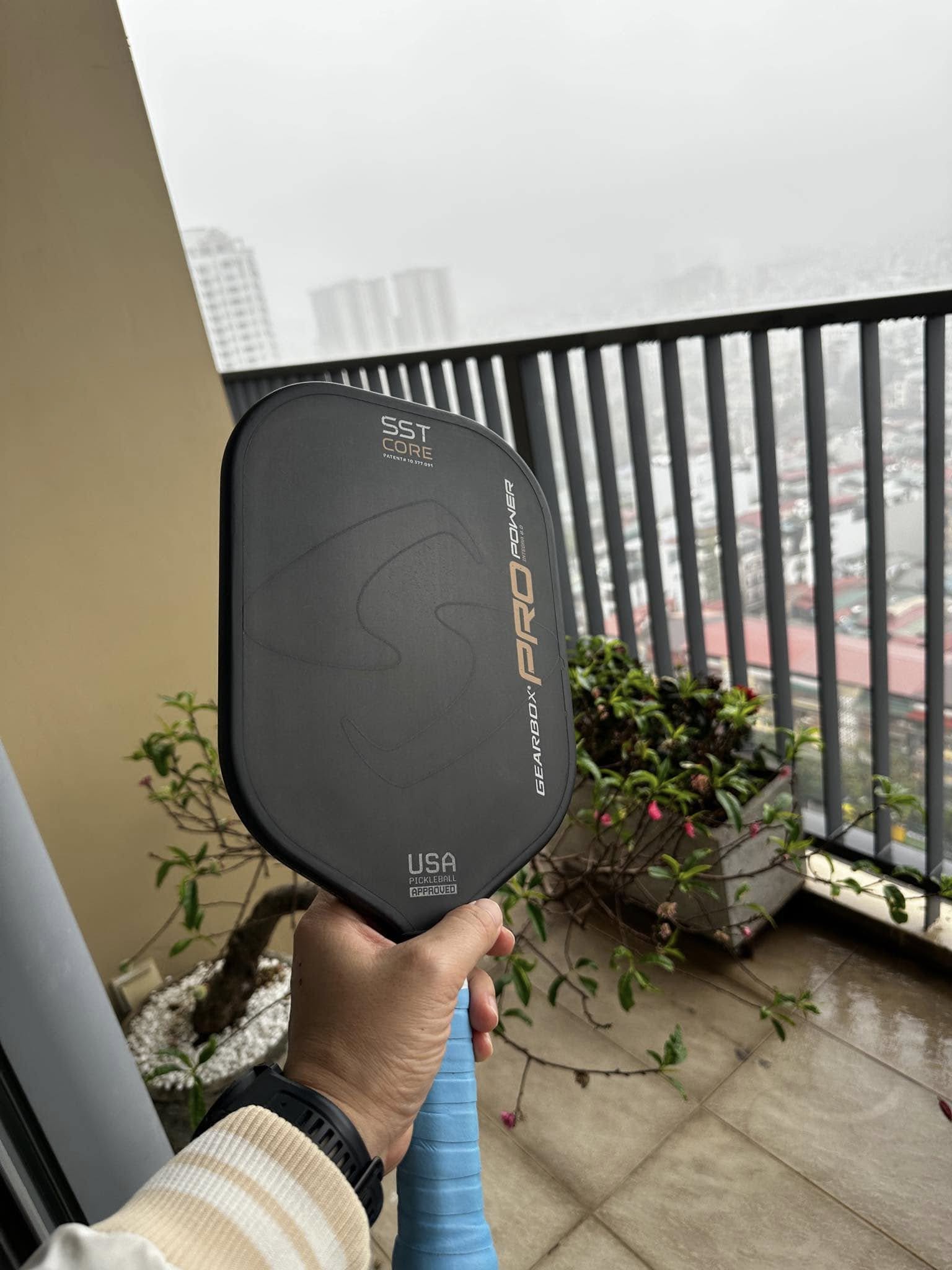 Thanh lý vợt Gearbox Pro Power vì chồng lười