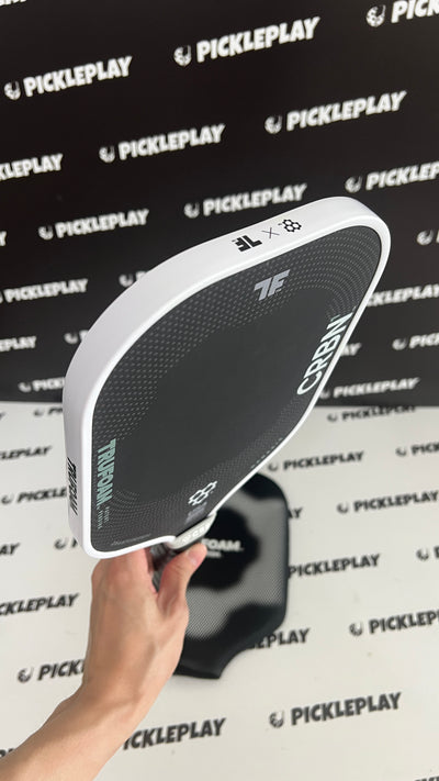 CRBN Trufoam Genesis TF1 90% new, female used for more than 2 weeks
